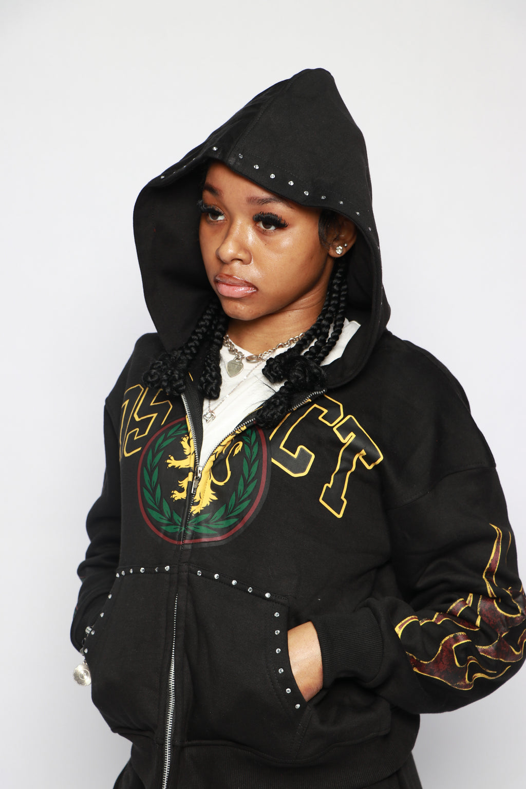 Black "Leo Lion" Sweatsuit